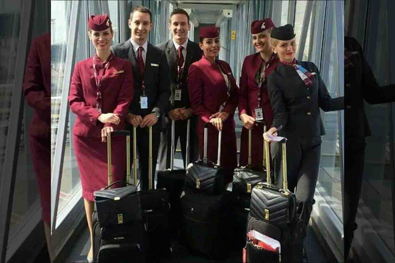 how to become a flight attendant for qatar airways