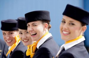 lufthansa female flight attendants
