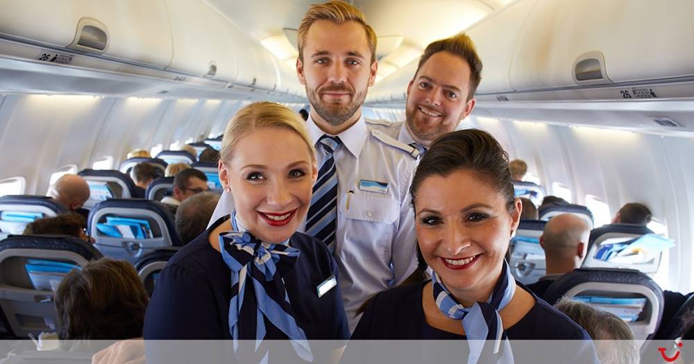 tui fly cabin crew uniform