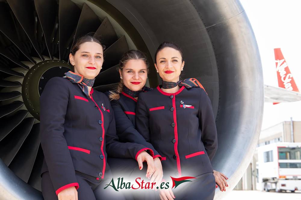 alba star female crew