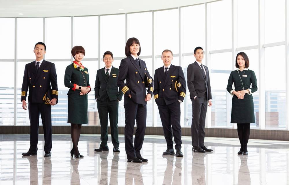 eva airways crew and pilots