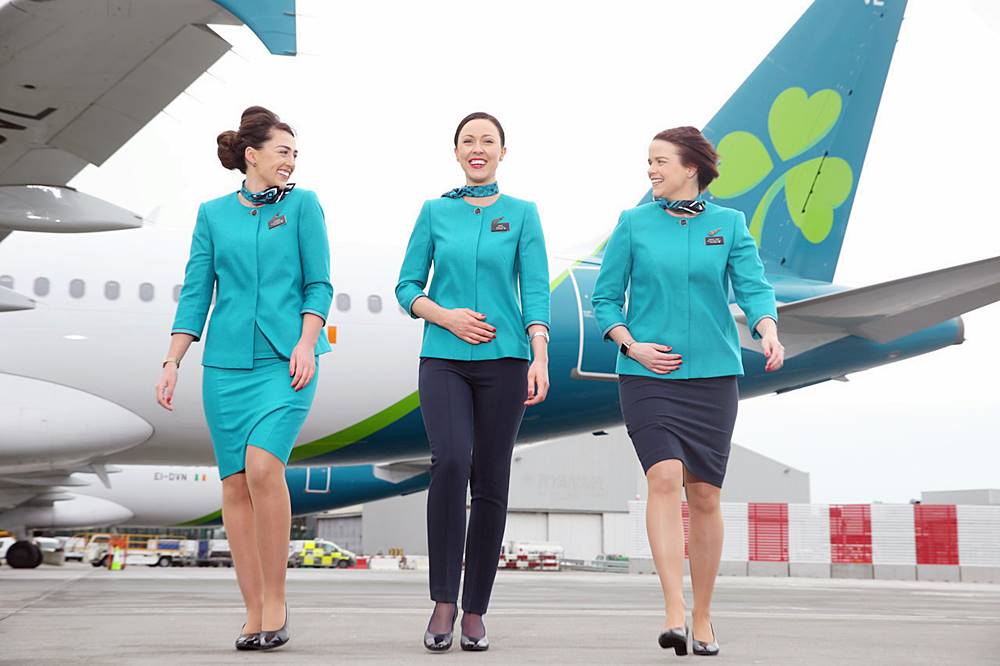 Aer Lingus female flight attendants