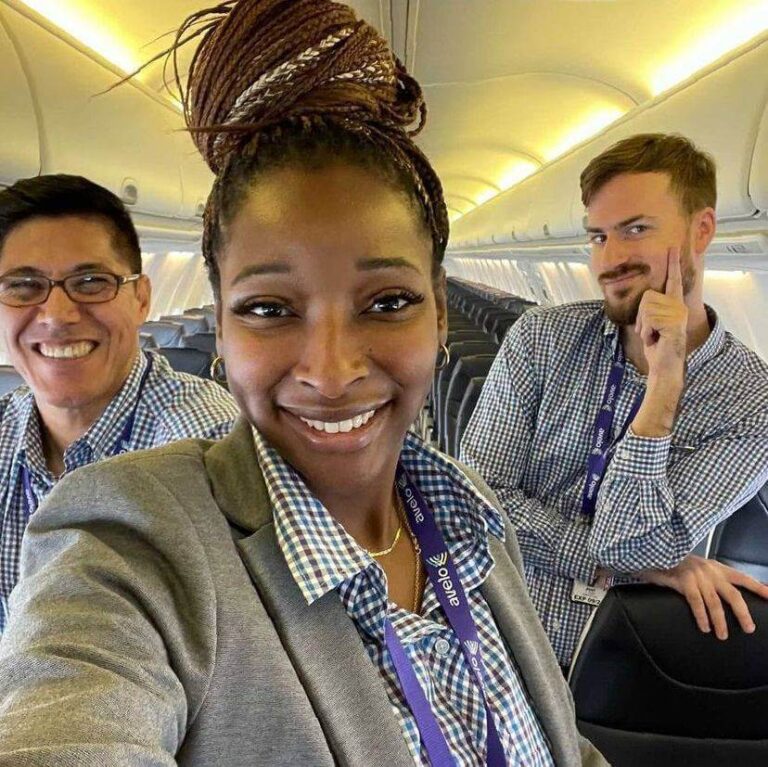 avelo-airlines-flight-attendant-requirements-cabin-crew-hq