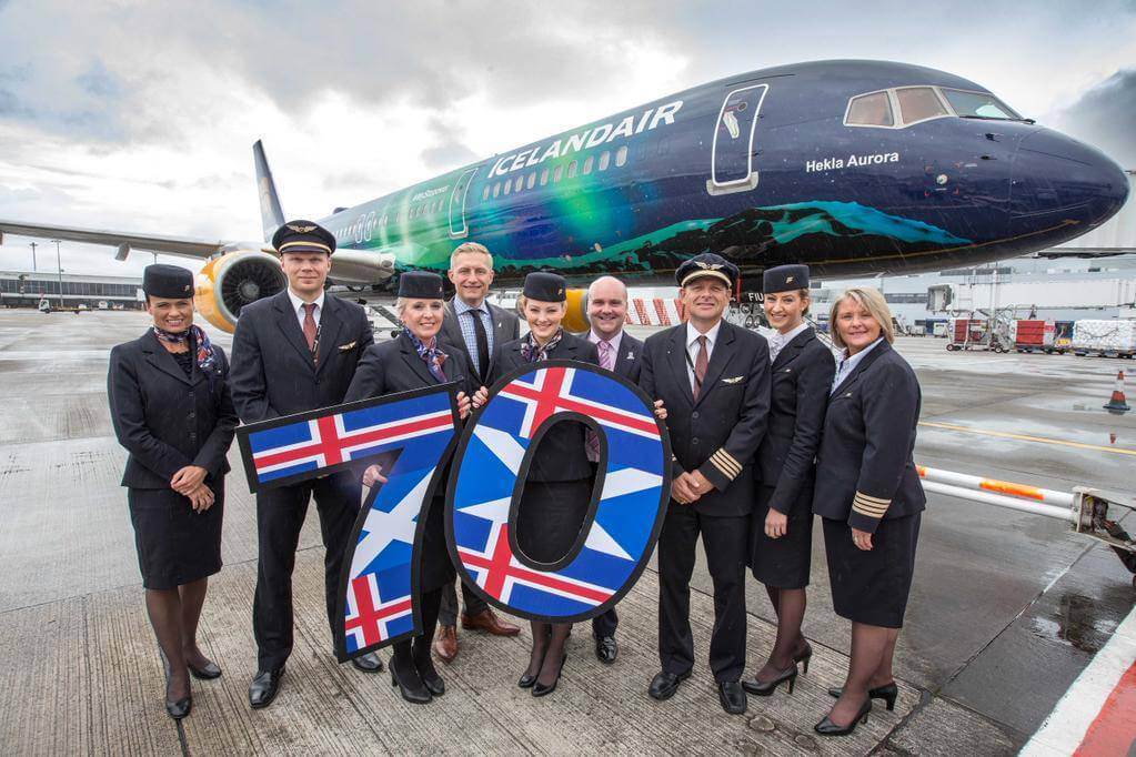 icelandair cabin crew uniforms