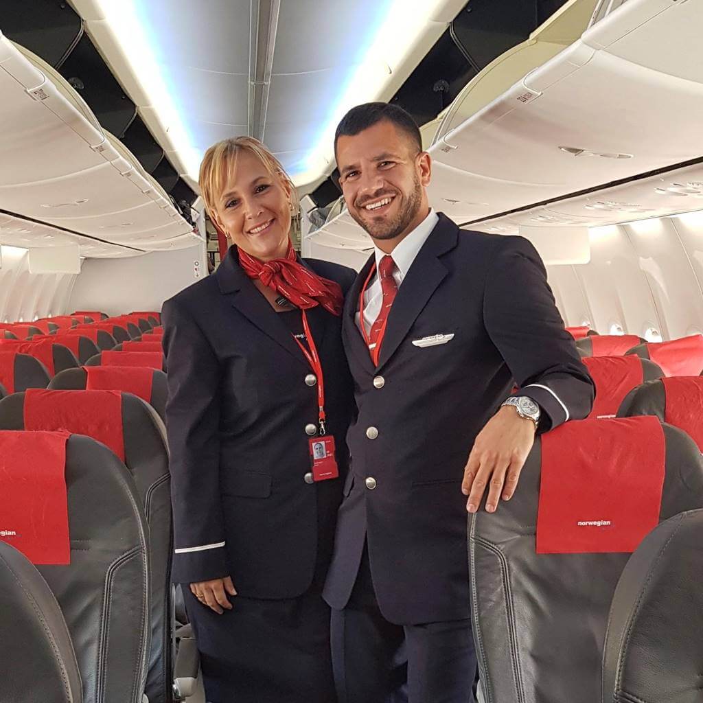 norwegian air female and male flight attendants