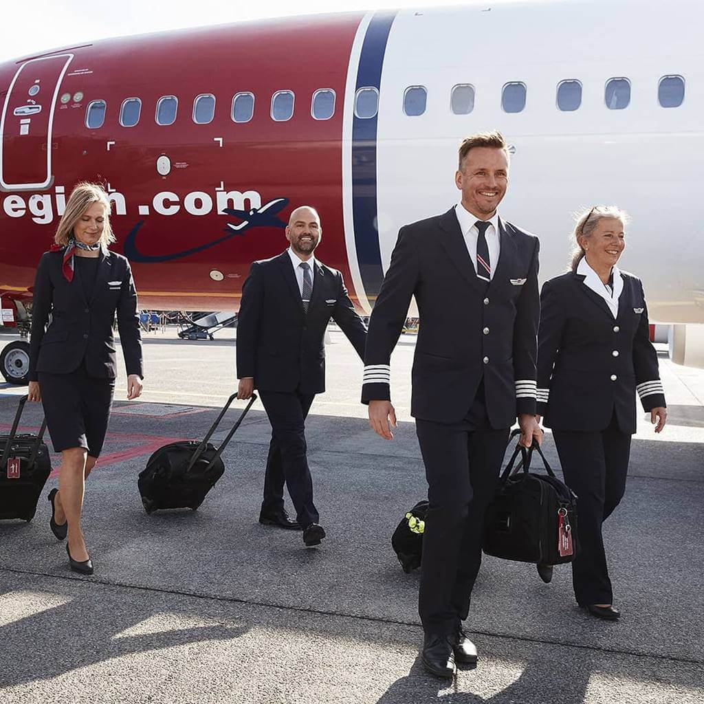 travel agent norwegian airlines