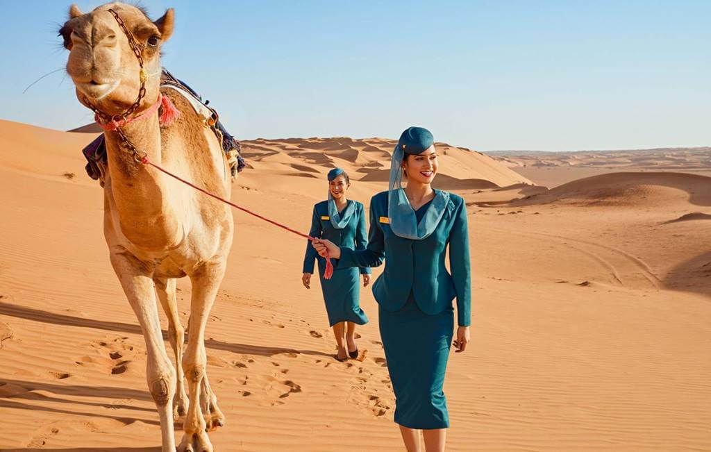 oman air female flight crew