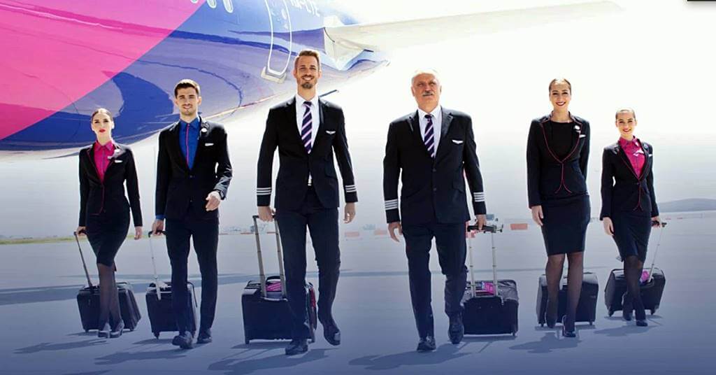 wizz air cabin crew uniforms