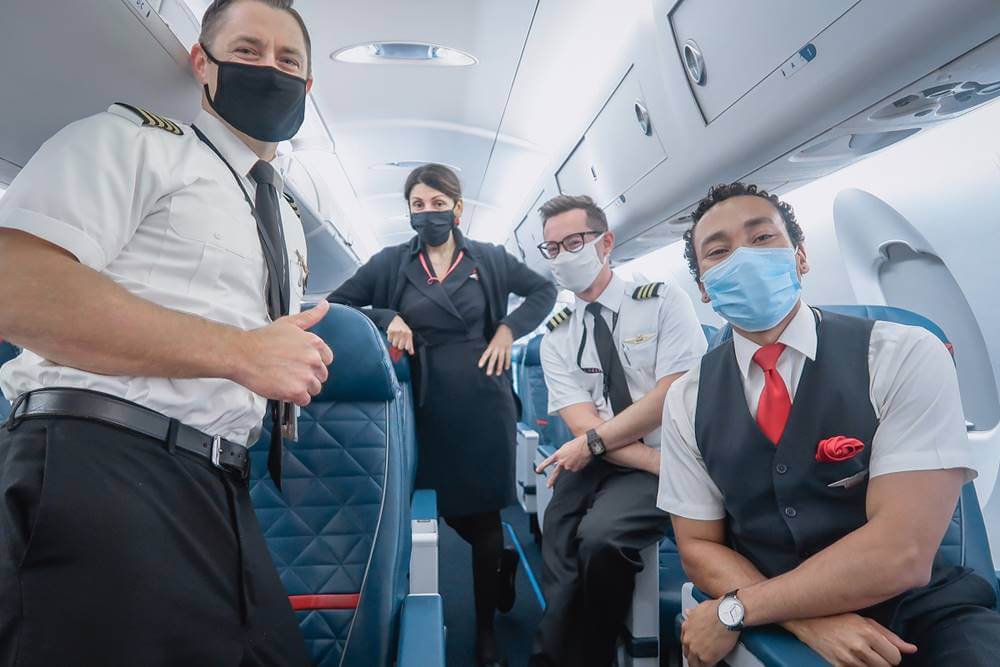 endeavor air pilots and flight attendants