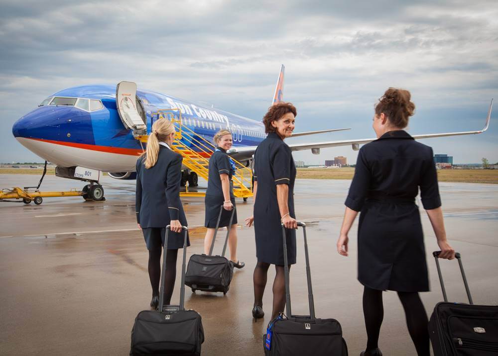 sun country female flight attendants full uniform