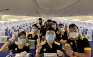 scoot flight attendants mask