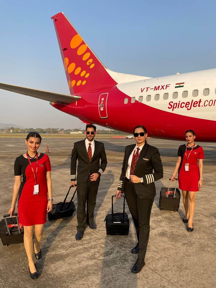 spice jet cabin and flight crews