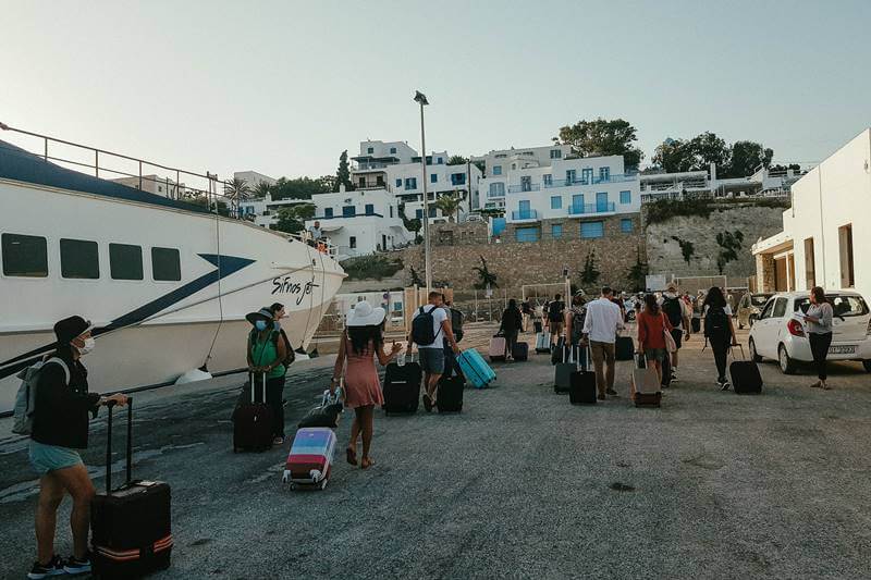 arriving in milos via seajets ferry