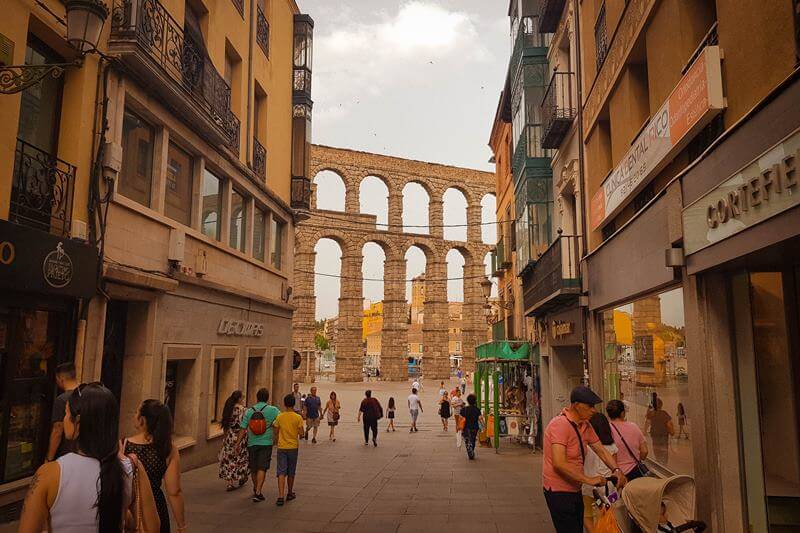 flight attendant in Segovia Spain