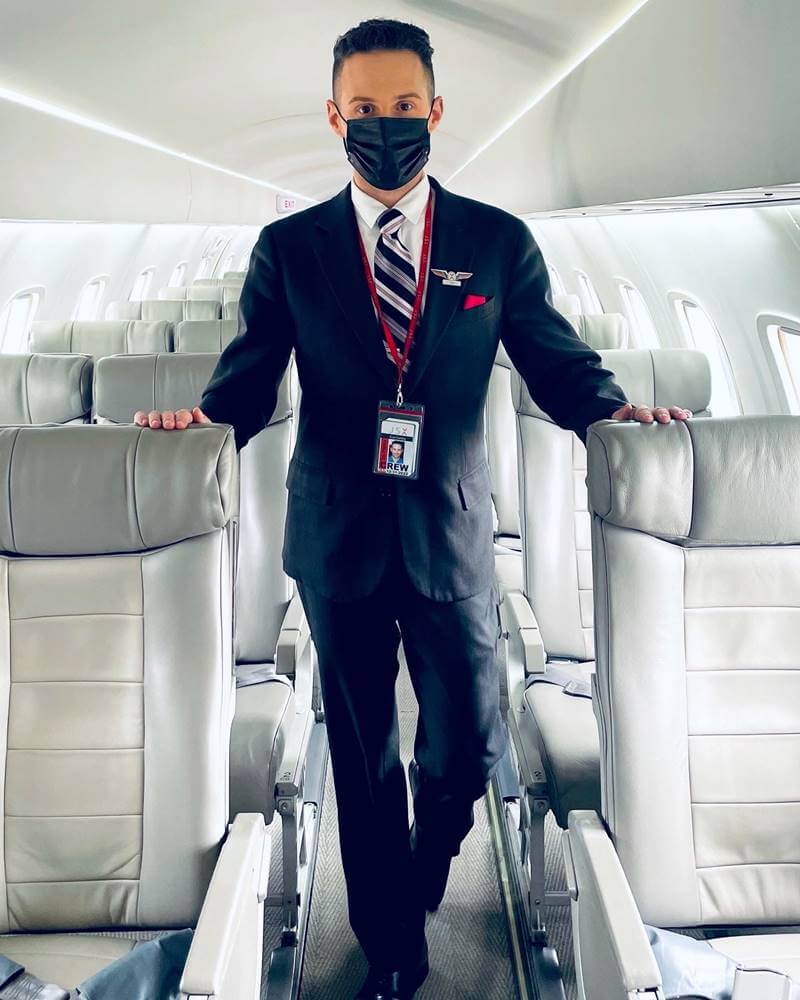 jsx male flight attendant