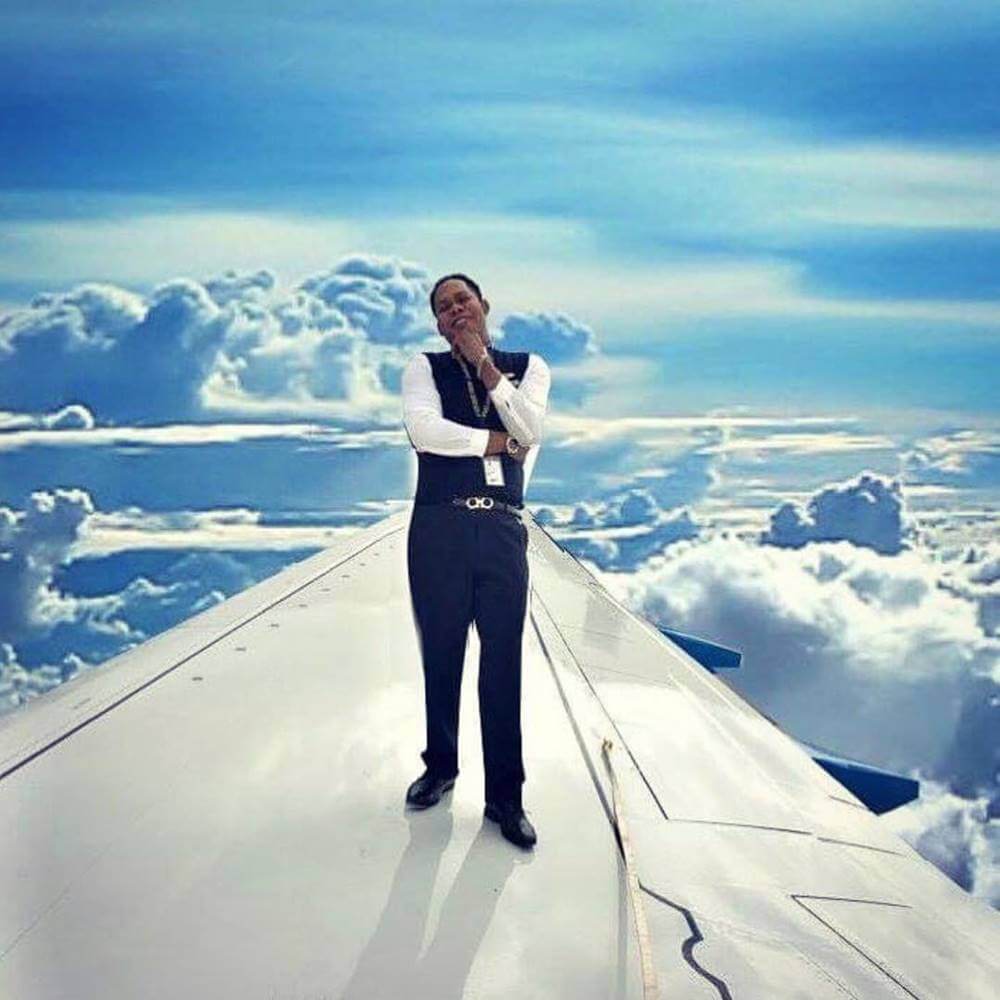 Bahamasair male flight attendant wing