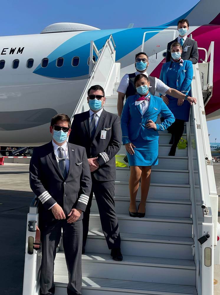 Eurowings flight attendants male and female