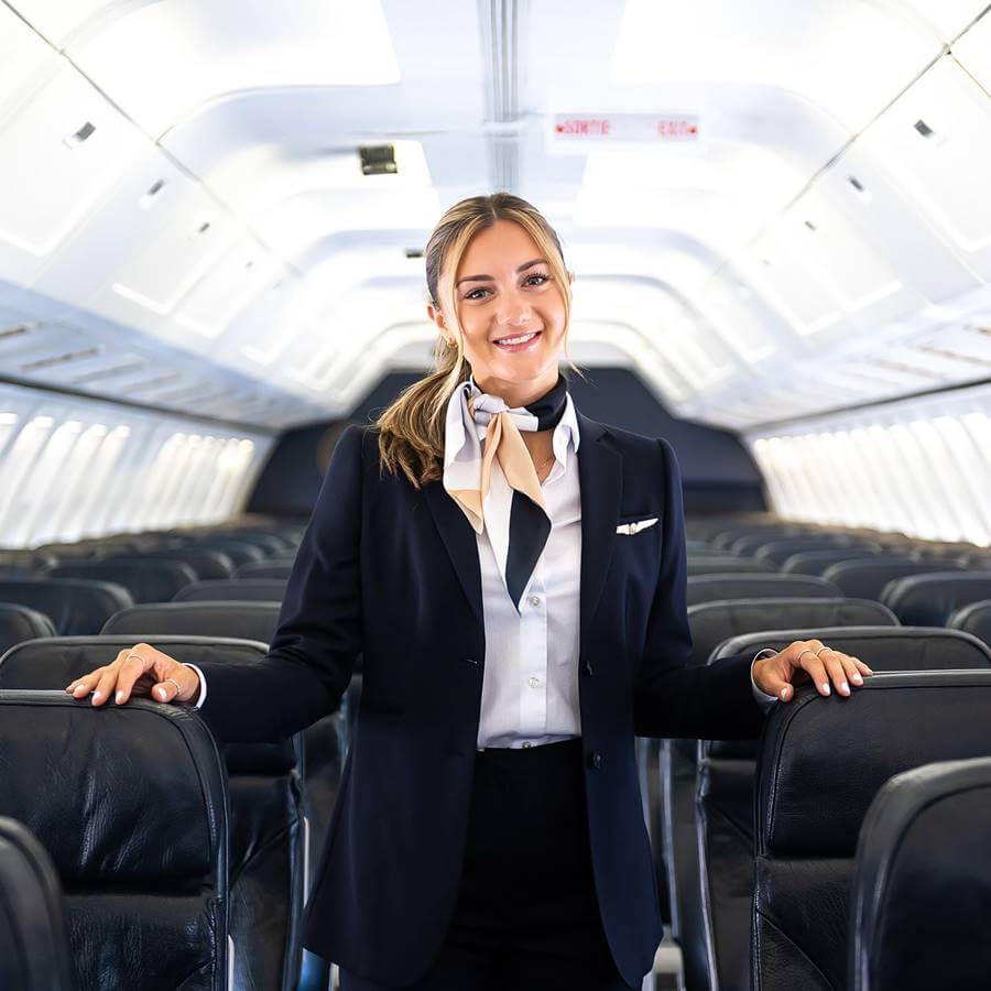 nolinor aviation flight attendant requirements