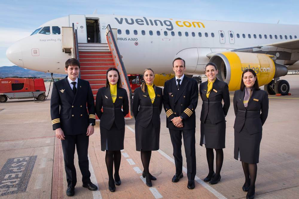 vueling flight and cabin crews