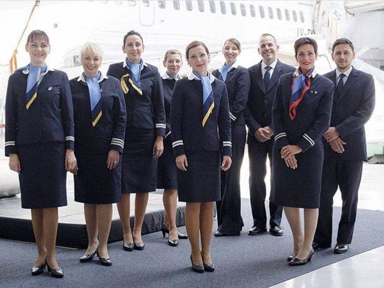 Aerolineas Argentinas male and female cabin crew