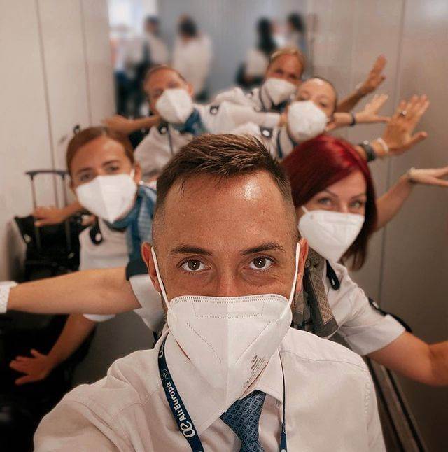 Air Europa flight attendants selfie