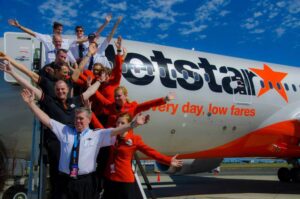 Jetstar Airways pilots and flight attedants wings