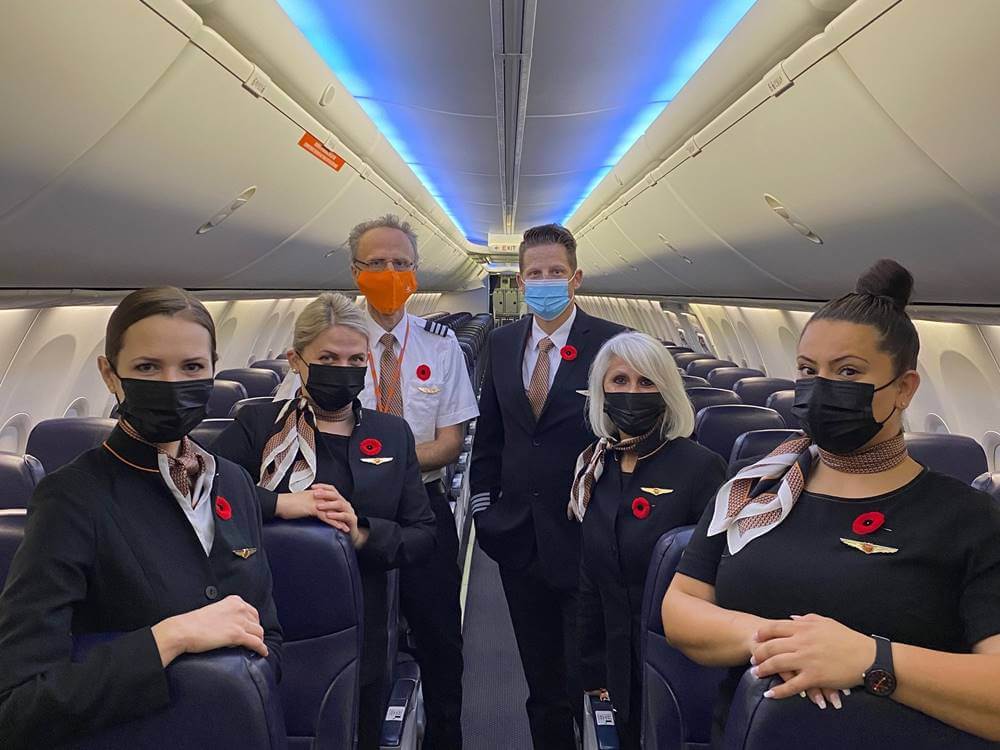 sunwing flight attendants uniforms