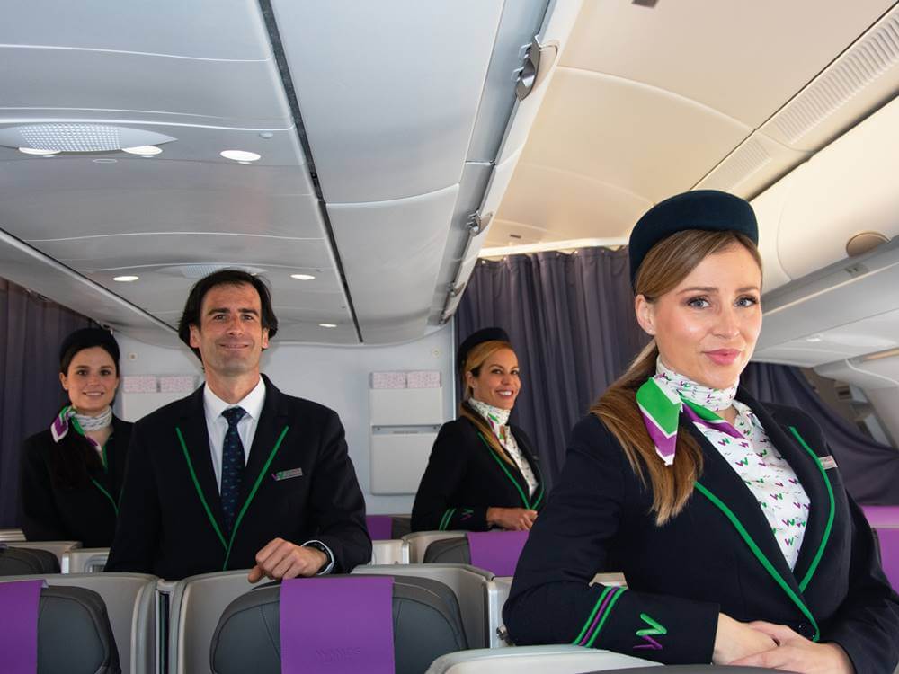 wamos air cabin crew