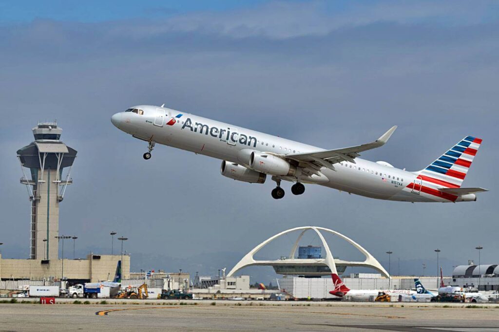 American Airlines At LAX Terminal Los Angeles International Airport ...