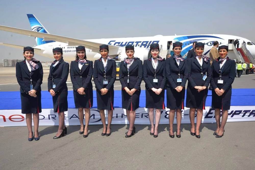 egyptair female cabin crew