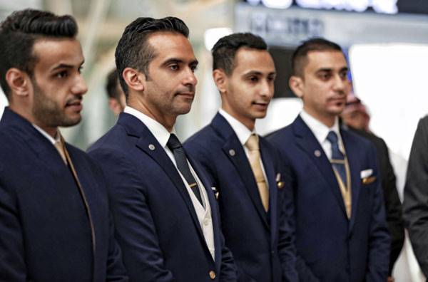 saudia male cabin crew