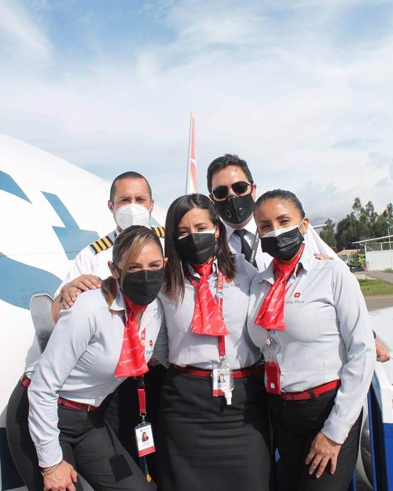 star peru cabin crew team