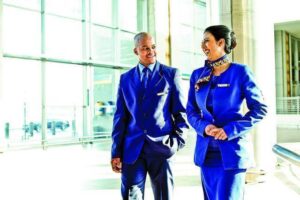 South African Airways male and female cabin crews airport