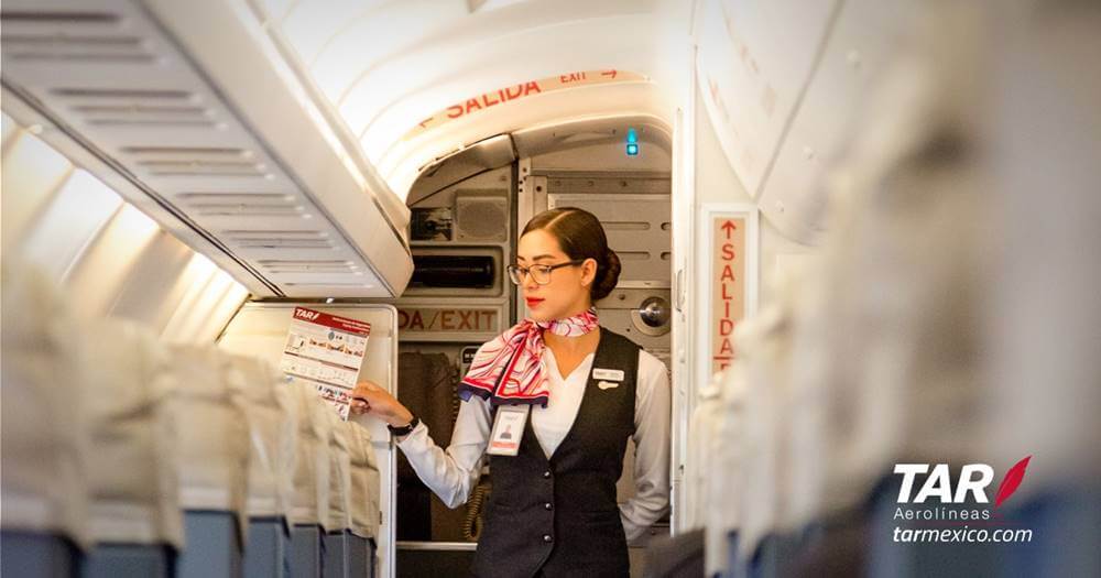 TAR Aerolineas flight attendant safety demo