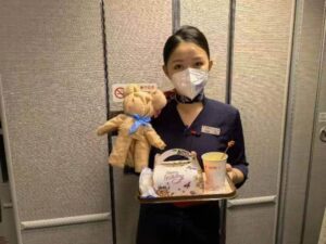 China Eastern Airlines flight attendant bday cake