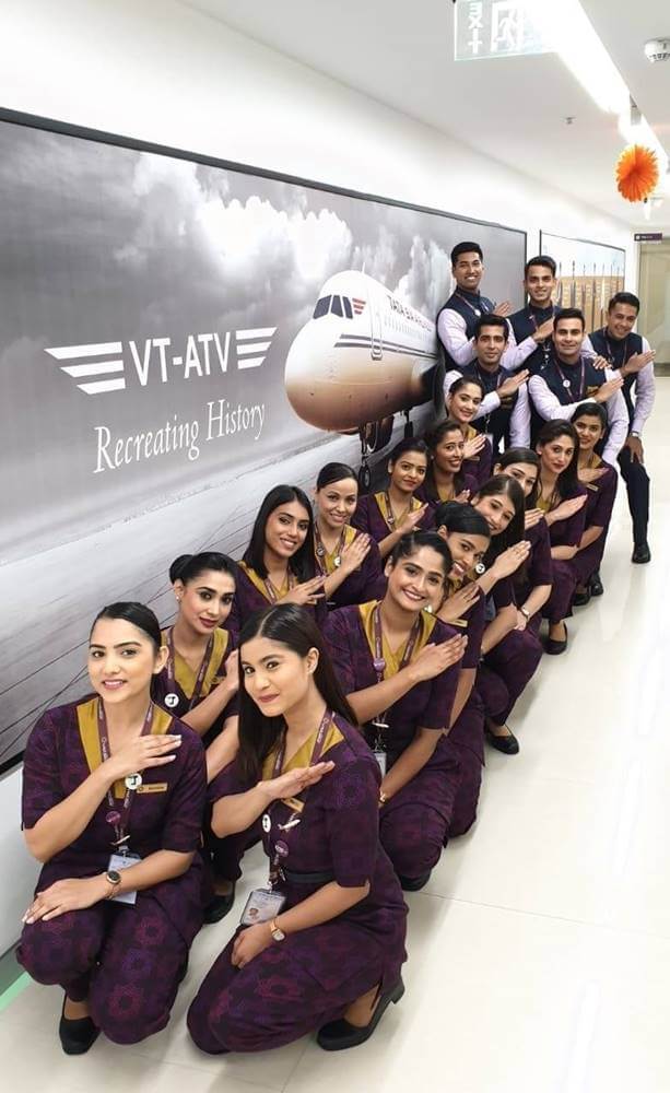 Vistara flight attendants salute