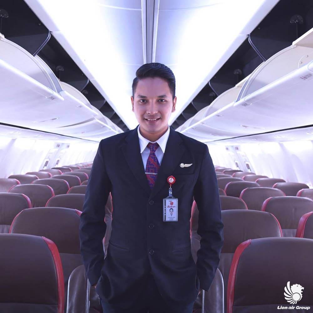 Lion Air male flight attendant smile