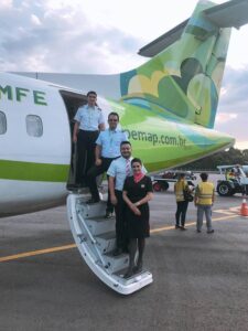 MAP Linhas Aereas flight attendants and pilots steps