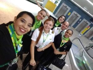 MAP Linhas Aereas flight attendants selfie