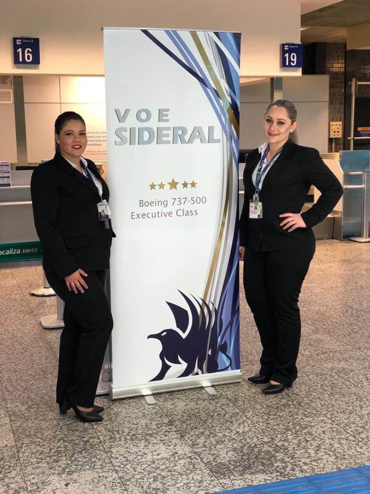 Sideral flight attendants airport