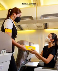 Turpial Airlines flight attendant service