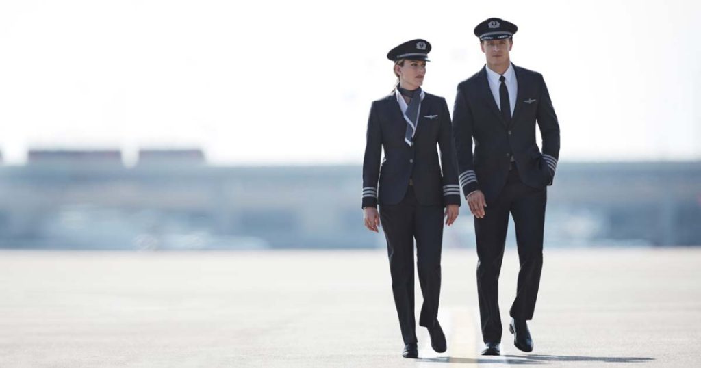 American Airlines Pilot Salary and Benefits - Cabin Crew HQ