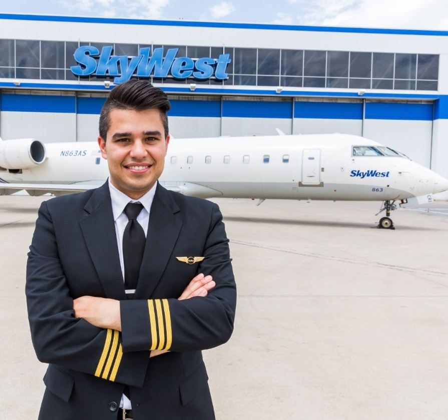 SkyWest Airlines Pilot Salary