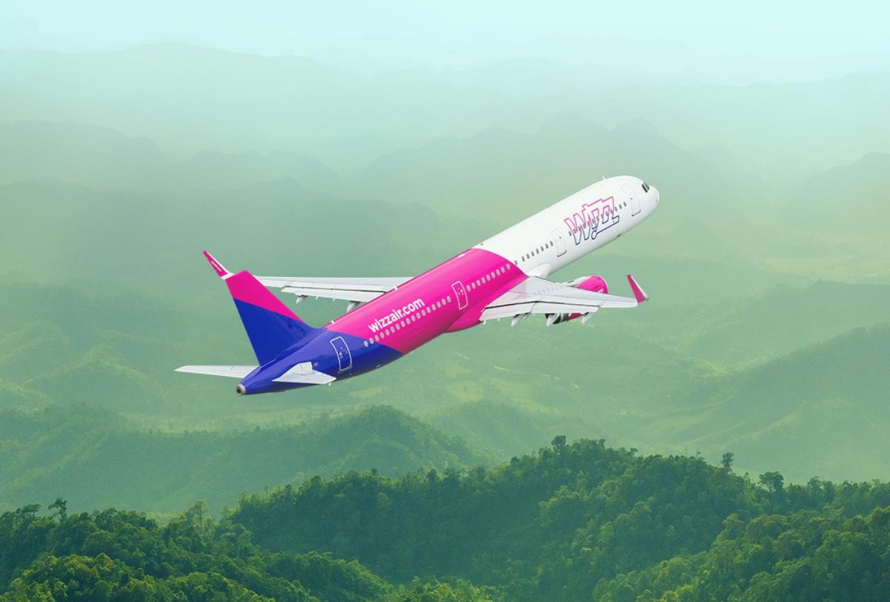 WizzAir for pilots and WizzAir Hub Locations for flight attendants