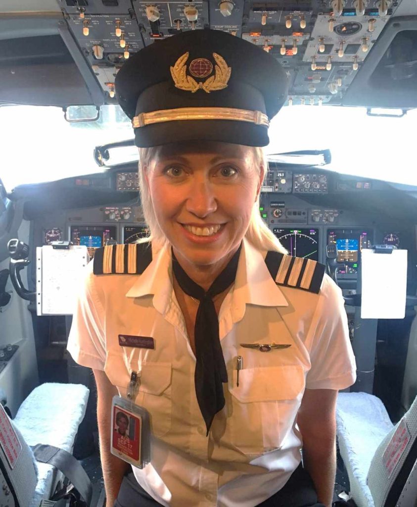 Virgin Australia Pilot Female